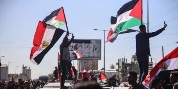 مصر تكسر الجمود السياسي وتضع خارطة طريق للمرحلة الثانية في غزة