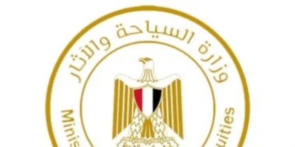 السياحة توضح حقيقة فيديو متداول حول إدخال العلم المصري لمنطقة آثار سقارة السياحة توضح حقيقة فيديو متداول حول إدخال العلم المصري لمنطقة آثار سقارة