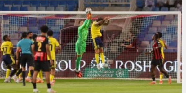 بمشاركة تريزيجيه النصر يفوز يسحق الرياض برباعية بمشاركة تريزيجيه النصر يفوز يسحق الرياض برباعية
