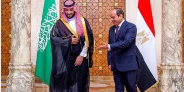 محمد بن سلمان في القاهرة ملفات ساخنة على طاولة السيسي وولي العهد السعودي محمد بن سلمان في القاهرة ملفات ساخنة على طاولة السيسي وولي العهد السعودي