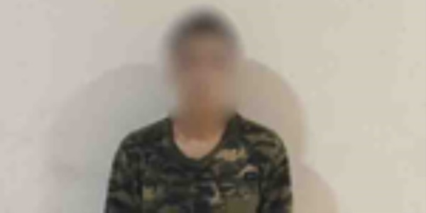 الداخلية تضبط طالب ا بالجيزة لإدارة صفحة للترويج لبيع محررات رسمية مقلدة