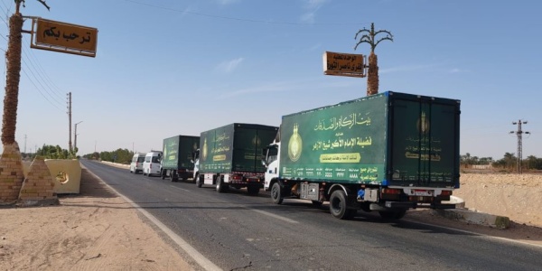 600 شاحنة يوميا مصر تواصل تقديم المساعدات الإنسانية لدعم الأشقاء الفلسطينيين في قطاع غزة 600 شاحنة يوميا مصر تواصل تقديم المساعدات الإنسانية لدعم الأشقاء الفلسطينيين في قطاع غزة