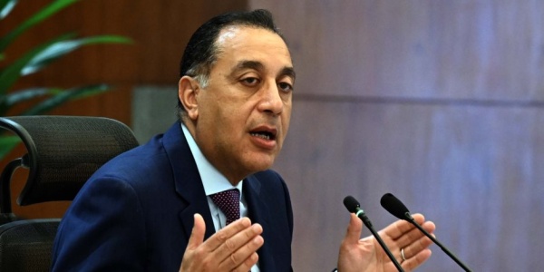 مدبولى يؤكد لنظيره العراقي استعداد الشركات المصرية للقيام بدور فى الاقتصاد العراقى مدبولى يؤكد لنظيره العراقي استعداد الشركات المصرية للقيام بدور فى الاقتصاد العراقى