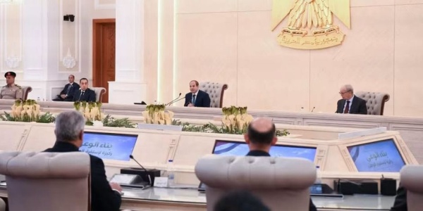 يوسف أيوب يكتب معادلة حماية الدولة موارد مستغلة ثقة متبادلة وعي شعبي يوسف أيوب يكتب معادلة حماية الدولة موارد مستغلة ثقة متبادلة وعي شعبي