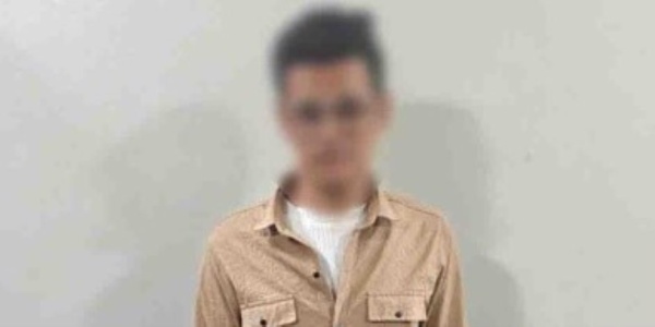 الداخلية تضبط طالب ا أنشأ صفحة للنصب على راغبى شراء الدراجات النارية بأسعار مخفضة الداخلية تضبط طالب ا أنشأ صفحة للنصب على راغبى شراء الدراجات النارية بأسعار مخفضة