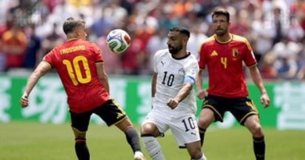 محمد صلاح ملعب مباراة بلجيكا كان حارا وشعرت بالتعب محمد صلاح ملعب مباراة بلجيكا كان حارا وشعرت بالتعب