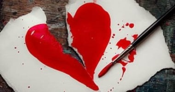 عندما يتحول الحب لهوس ومراقبة ما التعلق القهرى وكيفية التعافى منه