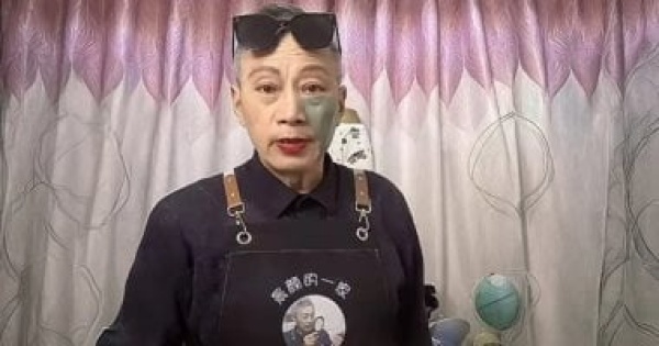 جد صينى يتحول إلى مؤثر لمستحضرات التجميل لإنقاذ حفيده المصاب بمرض نادر جد صينى يتحول إلى مؤثر لمستحضرات التجميل لإنقاذ حفيده المصاب بمرض نادر