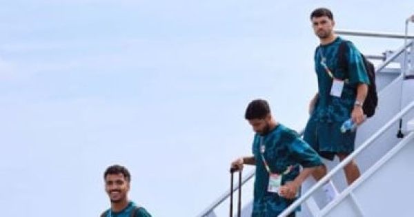بعثة منتخب مصر تصل القاهرة اليوم بعد المشاركة التاريخية في كأس العالم بعثة منتخب مصر تصل القاهرة اليوم بعد المشاركة التاريخية في كأس العالم