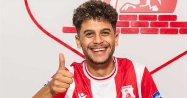 البنك الأهلي يقترب من ضم كريم حامد لاعب الزمالك وبانسيرايكوس اليوناني البنك الأهلي يقترب من ضم كريم حامد لاعب الزمالك وبانسيرايكوس اليوناني