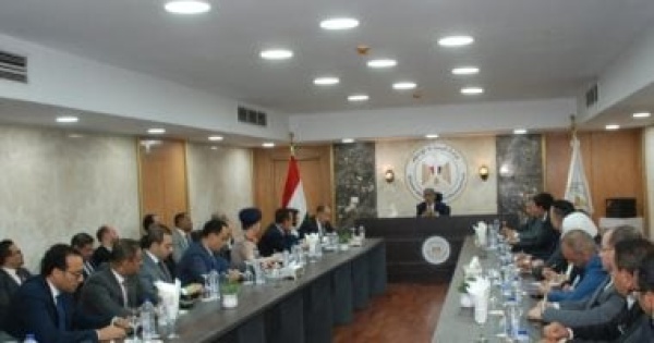 وزير الدولة للإعلام فى لقاء مع متحدثى ومستشارى الوزارات تدفق المعلومات يقطع الطريق على مروجى الشائعات وزير الدولة للإعلام فى لقاء مع متحدثى ومستشارى الوزارات تدفق المعلومات يقطع الطريق على مروجى الشائعات