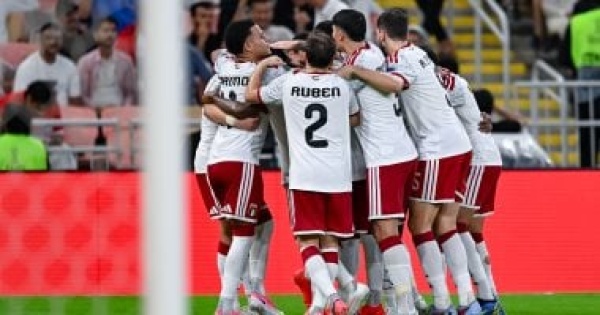 مواجهة مصيرية بين الإمارات والبحرين فى كأس الخليج