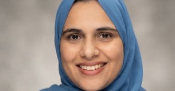 الأديبة مي مجدي تحكي تجاربها في أدب الرحلات علي الإذاعة الثقافية الأديبة مي مجدي تحكي تجاربها في أدب الرحلات علي الإذاعة الثقافية