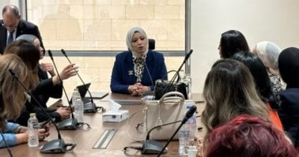 سيطرة نسائية على إعلام النواب رهام فاروق رئيس ا وضحا عاصى أمينا للسر سيطرة نسائية على إعلام النواب رهام فاروق رئيس ا وضحا عاصى أمينا للسر