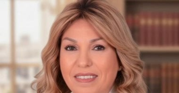 للمرة الثانية انتخاب الدكتورة أمانى فاخر وكيلا للجنة الاقتصادية بمجلس الشيوخ للمرة الثانية انتخاب الدكتورة أمانى فاخر وكيلا للجنة الاقتصادية بمجلس الشيوخ