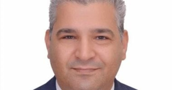 عياد رزق يحذر الحسابات الوهمية تصنع انتشارا زائفا والوعى يبدأ من التحقق قبل المشاركة عياد رزق يحذر الحسابات الوهمية تصنع انتشارا زائفا والوعى يبدأ من التحقق قبل المشاركة