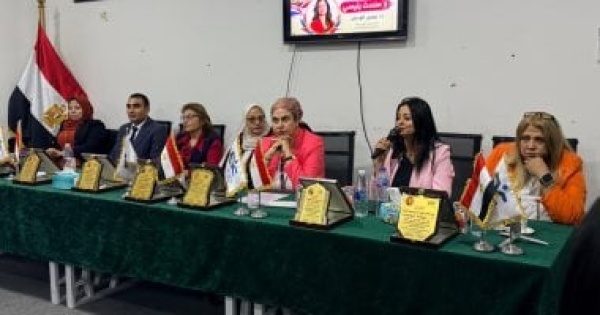 مجلس الشباب المصري والقومي للمرأة بالجيزة في ندوة تثقيفية لتمكين المرأة مجلس الشباب المصري والقومي للمرأة بالجيزة في ندوة تثقيفية لتمكين المرأة