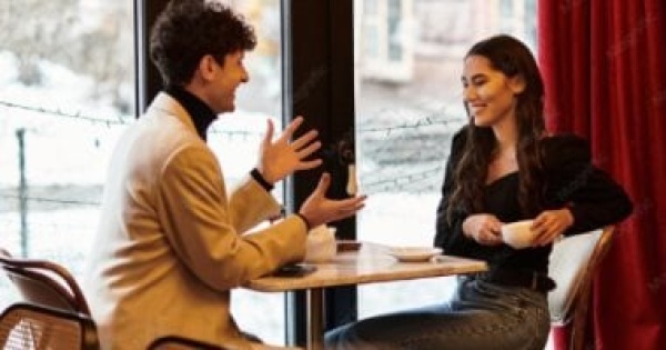 إتيكيت مقابلة العريس لأول مرة خارج المنزل قواعد مهمة لترك انطباع جيد إتيكيت مقابلة العريس لأول مرة خارج المنزل قواعد مهمة لترك انطباع جيد