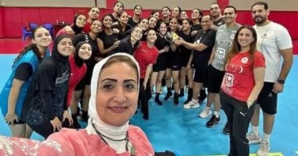 بعثة منتخب ناشئات كرة اليد تتوجه إلى المغرب اليوم