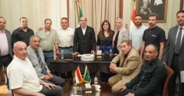 في اليوم الرابع على التوالي الوفد يتلقى طلبات الترشح لانتخابات الهيئة العليا في اليوم الرابع على التوالي الوفد يتلقى طلبات الترشح لانتخابات الهيئة العليا