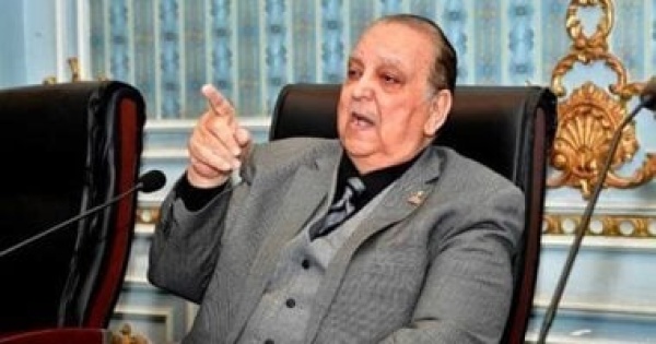 تعليم الشيوخ تواصل اجتماعاتها لحماية لغة الضاد ومجمع اللغة العربية يعلق