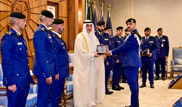 وزير الداخلية يشهد حفل تخريج 134 ضابط اختصاص برتبة ملازم في قوة الإطفاء