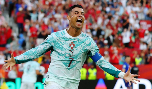 رونالدو يردد بسم الله قبل تسديده ركلة جزاء بمونديال 2026 رونالدو يردد بسم الله قبل تسديده ركلة جزاء بمونديال 2026