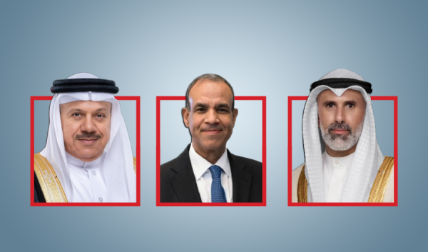 وزير الخارجية يبحث مع نظيريه البحريني والمصري آخر التطورات الإقليمية