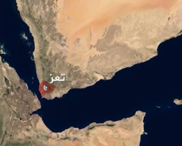 تعز استشهاد ثلاث نساء ورجل مسن جراء غارة لطيران العدو السعودي على منزل في مديرية المعافر تعز استشهاد ثلاث نساء ورجل مسن جراء غارة لطيران العدو السعودي على منزل في مديرية المعافر