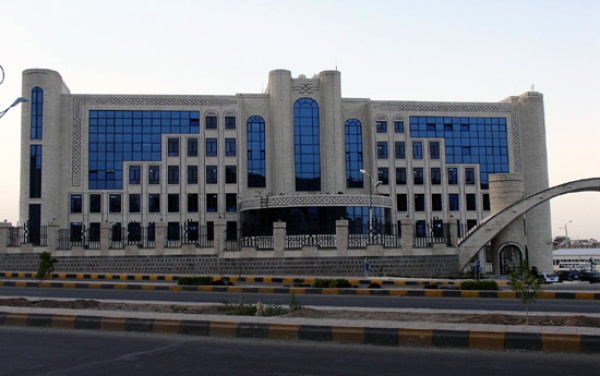 صنعاء شركة النفط توض ح حول شكاوى المواطنين من البنزين المغشوش صنعاء شركة النفط توض ح حول شكاوى المواطنين من البنزين المغشوش