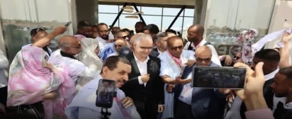 لقاء حزب الاستقلال بالداخلة حضور نزار بركة يقابله سوء تنظيم واستياء في صفوف الصحفيين لقاء حزب الاستقلال بالداخلة حضور نزار بركة يقابله سوء تنظيم واستياء في صفوف الصحفيين
