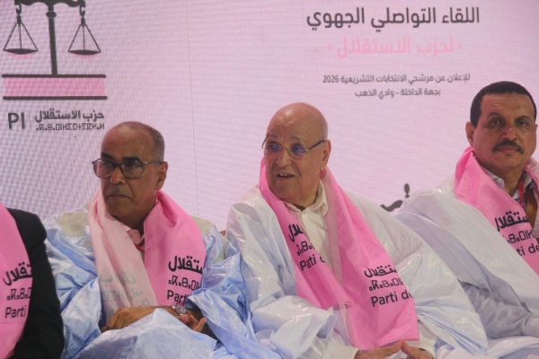 حمية يرتكب الخطأ نفسه الذي وقع فيه الخطاط ينجا بعدما ارتمى في حضن ولد الرشيد حمية يرتكب الخطأ نفسه الذي وقع فيه الخطاط ينجا بعدما ارتمى في حضن ولد الرشيد