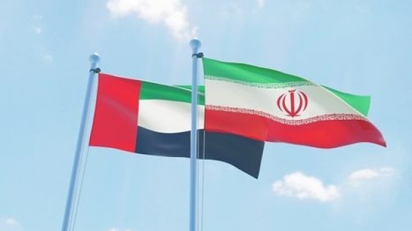 عودة لخصومة قديمة حظر مالي إماراتي على إيران بعد تهديد صاروخي عودة لخصومة قديمة حظر مالي إماراتي على إيران بعد تهديد صاروخي
