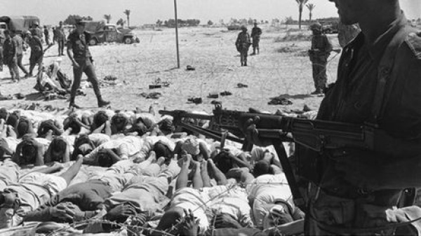 نائب مصري يطالب بفتح ملف أسرى قتلوا بعد أسرهم في حربي 1956 و1967 نائب مصري يطالب بفتح ملف أسرى قتلوا بعد أسرهم في حربي 1956 و1967
