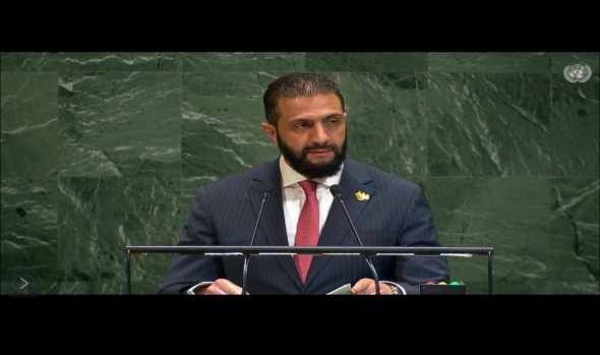 الشرع يرفض التدخل العسكري في لبنان ويؤكد السعي لحل سياسي وسط تصاعد التوترات الإقليمية الشرع يرفض التدخل العسكري في لبنان ويؤكد السعي لحل سياسي وسط تصاعد التوترات الإقليمية
