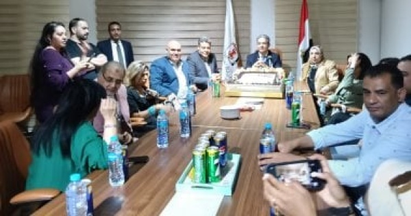 نقيب الإعلاميين إنشاء النقابة جاء بدعم مباشر من الرئيس السيسي لتنظيم الإعلام نقيب الإعلاميين إنشاء النقابة جاء بدعم مباشر من الرئيس السيسي لتنظيم الإعلام