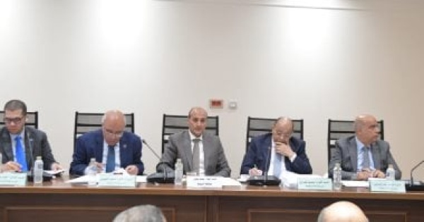ممثل وزارة الصحة للنواب حالات السعار فى مصر محدودة سنويا وتعد على أصابع اليد ممثل وزارة الصحة للنواب حالات السعار فى مصر محدودة سنويا وتعد على أصابع اليد