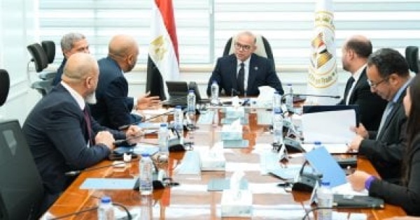 وزير الاستثمار يبحث مع دى بى ورلد تعزيز التكامل التجارى مع الأسواق الأفريقية وزير الاستثمار يبحث مع دى بى ورلد تعزيز التكامل التجارى مع الأسواق الأفريقية