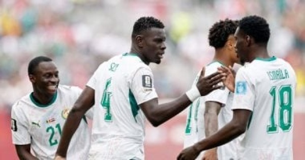 إليمان ندياي يسجل الهدف الخامس للسنغال في مرمى العراق بكأس العالم فيديو