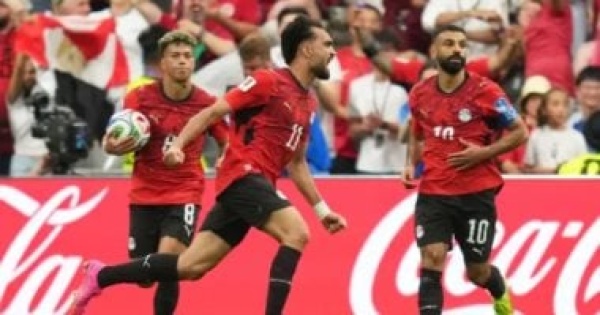 القاهرة الإخبارية الرئيس السيسي يكرم المنتخب الوطني بعد الإنجاز التاريخي بالمونديال القاهرة الإخبارية الرئيس السيسي يكرم المنتخب الوطني بعد الإنجاز التاريخي بالمونديال