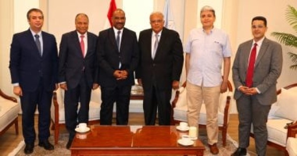 لقاء مشترك بين القومى لحقوق الإنسان ومعهد جنيف لبحث قضايا التعاون الدولى لقاء مشترك بين القومى لحقوق الإنسان ومعهد جنيف لبحث قضايا التعاون الدولى