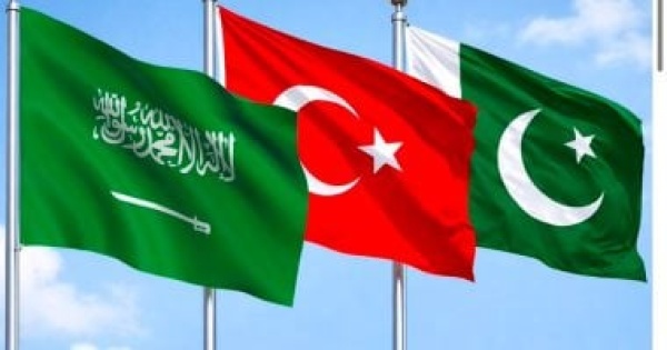 مراسل القاهرة الإخبارية اتفاق السعودية وتركيا وباكستان يعزز الردع ضد أي عدوان