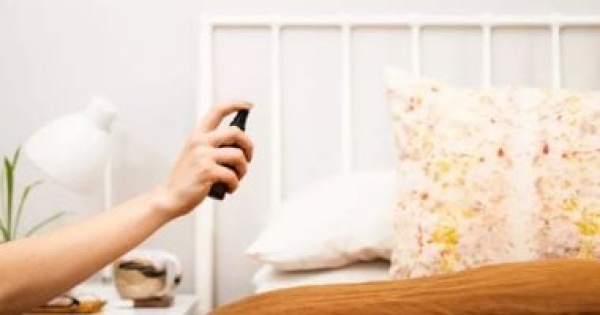 طريقة عمل سبراى طبيعى لتعطير المنزل فى الصيف بمكونات بسيطة فى مطبخك طريقة عمل سبراى طبيعى لتعطير المنزل فى الصيف بمكونات بسيطة فى مطبخك