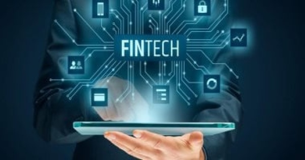 قانون التكنولوجيا يفرق بين المنصة الرقمية والهوية الرقمية والسجـل الرقمـي قانون التكنولوجيا يفرق بين المنصة الرقمية والهوية الرقمية والسجـل الرقمـي