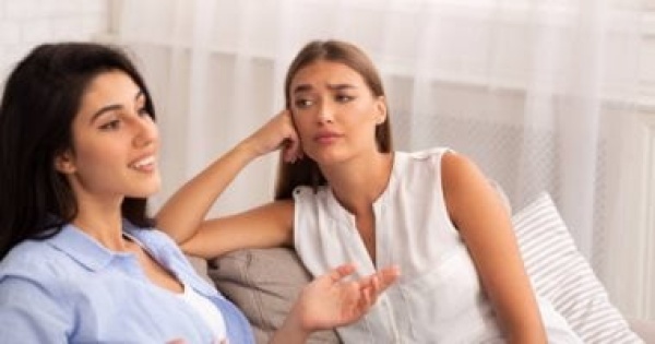 صديق ولا مدعى صداقة إتيكيت التعامل مع الصديق المزيف