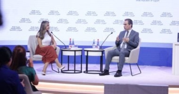 أحمد المسلماني التاريخ مختبر السياسي ودور الفرد قد يصنع التقدم أو يقود إلى التدمير
