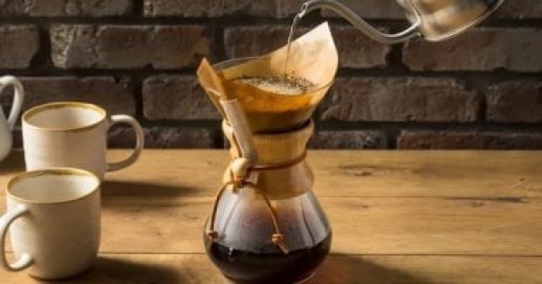 قهوة الـpour over طريقة سهلة لفنجان بمذاق مختلف قهوة الـpour over طريقة سهلة لفنجان بمذاق مختلف