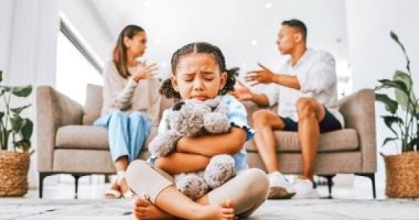 خلافاتك مع زوجك بتأثر على أولادك دراسة تكشف طريقة تقلل تأثيرها عليهم خلافاتك مع زوجك بتأثر على أولادك دراسة تكشف طريقة تقلل تأثيرها عليهم