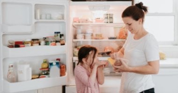 7 حاجات فى الثلاجة هتوفر عليكى وقت ومجهود فى تحضير الأكل