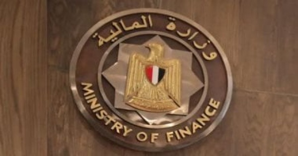 13 حالة تعد تهريب ا وفق قانون الجمارك تعرف عليها